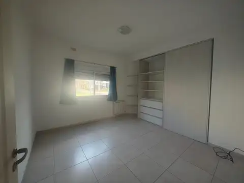 CASA EN ALQUILER EN UNA PLANTA EN WESTON