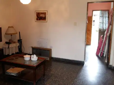 Casa en Venta en Jose Leon Suarez, USD 90.000