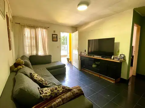 VENTA CASA 3AMB JARDIN COCHERA ALTOS PODESTA PERMU