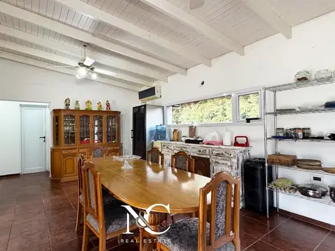 Casa en Venta con 1 cochera
