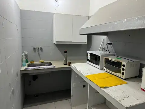 Libertad 18 , Piso 1