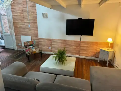 Libertad 100, Piso 1°