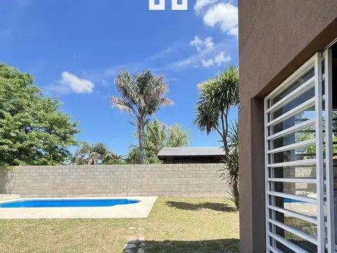 Casa en Venta en Paso Del Rey, USD 99.900