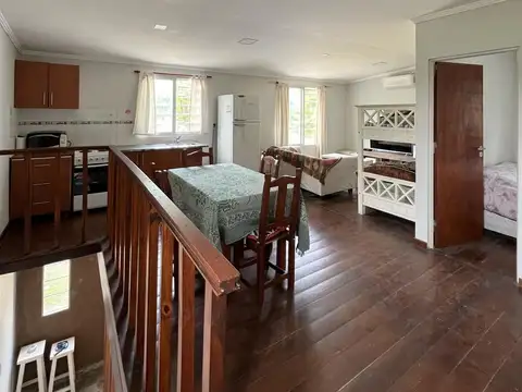 Casa en Venta con 4 cocheras