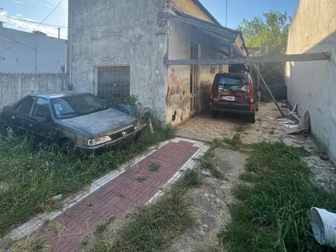 Terreno en Venta 30  mts Fondo