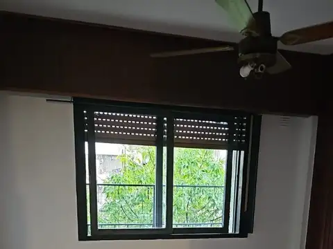 3 amb con balcón al frente y lavadero a 1/2 cuadra de Av. Boedo.