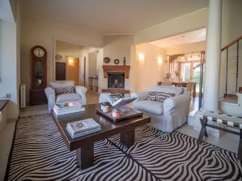 Casa en Venta en City Bell, USD 480.000
