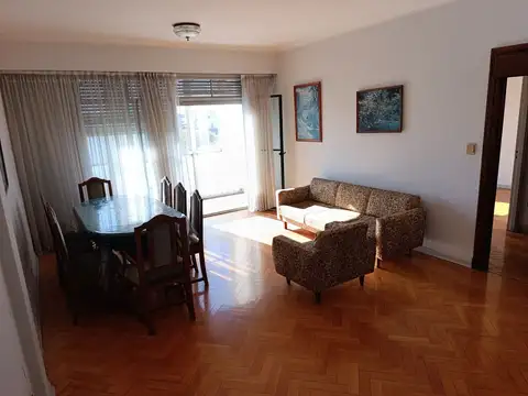 Departamento en Alquiler en Flores, $ 1.200.000