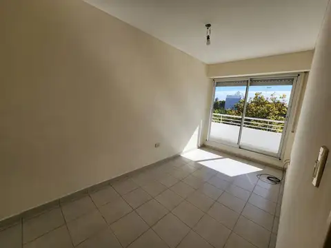 Departamento en Alquiler en Bella Vista, $ 500.000