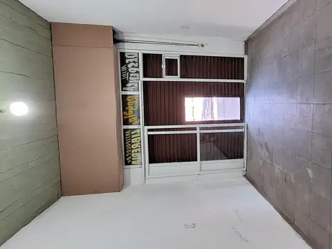 Local en Alquiler en José Clemente Paz, $ 400.000