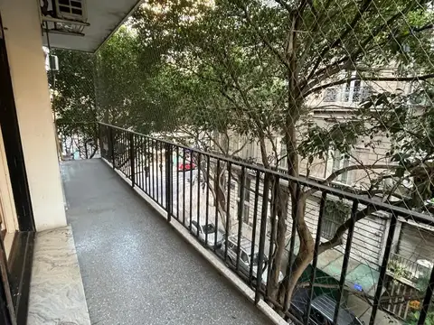 Departamento 4 ambientes con 3 baños