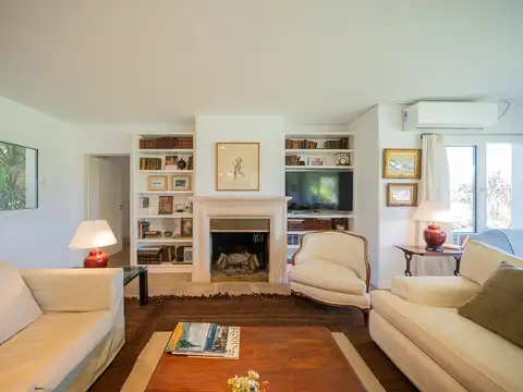 Casa en Venta en Manzanares, USD 310.000
