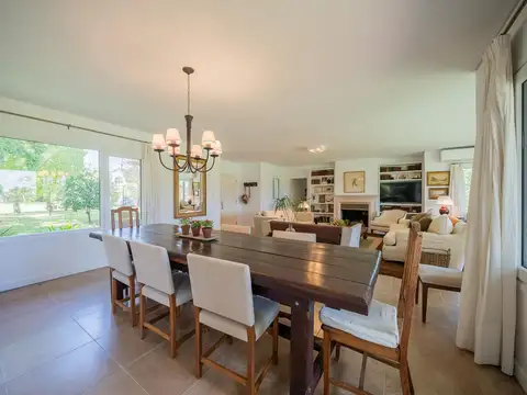 Casa en Venta en Manzanares, USD 310.000
