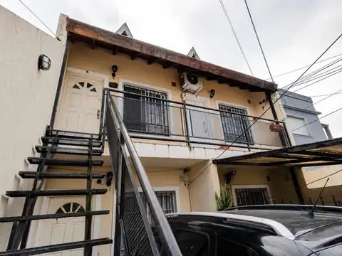 Depto Tipo Casa en Venta de 4 ambientes