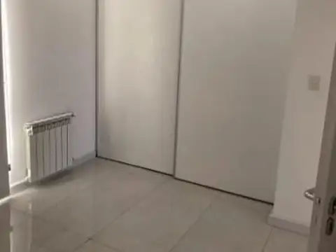 Casa 6 ambientes con 2 baños