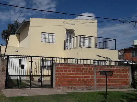 CASA EN VENTA BARRIO VILLA NUEVA
