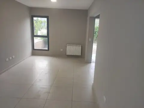 Avenida de Circunvalación Agustín Tosco (S-O) 10100