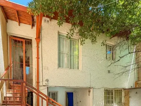 CASA EN VENTA 6 AMBIENTES VILLA LYNCH