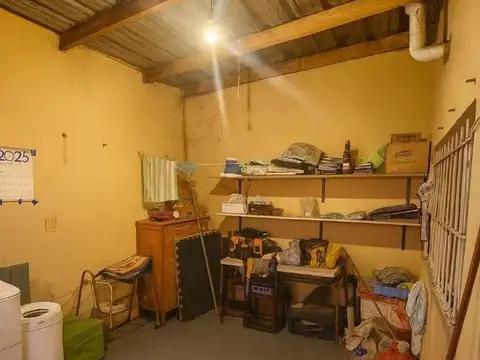 CASA EN VENTA 6 AMBIENTES VILLA LYNCH
