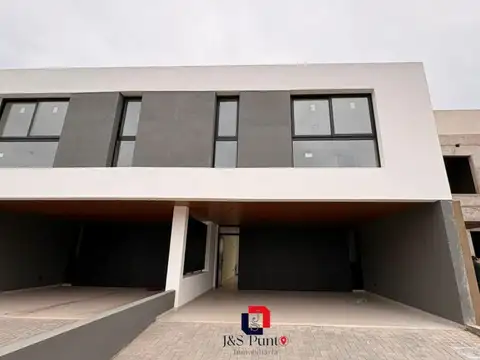 Duplex en Docta Boulevard