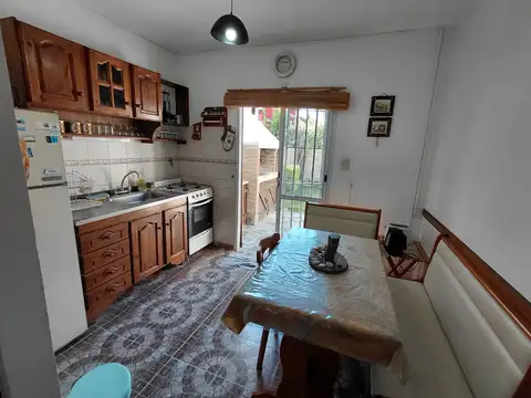 Venta Triplex 4 Ambientes Al Frente Calle 77 Entre 5 Y 6 Mar Del Tuyu