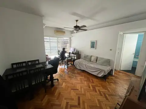 Av. Rivadavia 3500, Piso 13