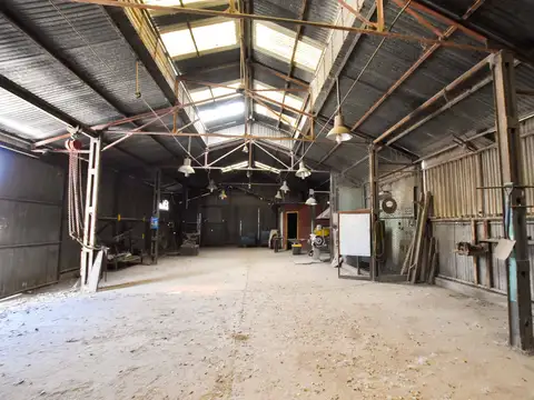 Galpon en Venta en Barrio El Pino, USD 1.400.000