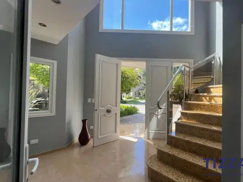 Casa en Venta en Fincas de Iraola I, USD 515.000