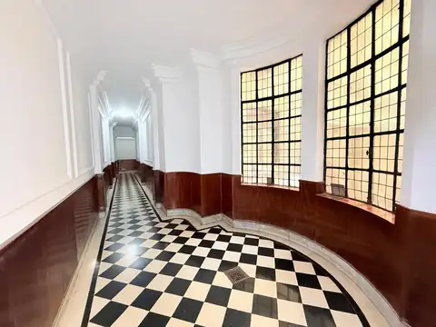 PERON, JUAN D., PTE. 1700, Piso 4