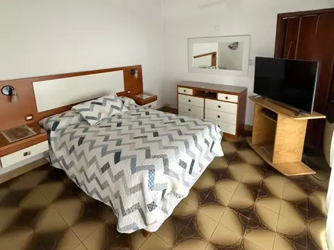 Ayolas 3900