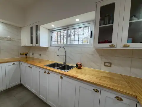 Casa en Venta en Belén de Escobar, USD 170.000