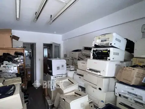 OFICINA EN SUIPACHA Y AV. CORRIENTES - 20 M2 IMPEC V/ABIERTA T/SOL VIGILANCIA LAS 24 HORAS