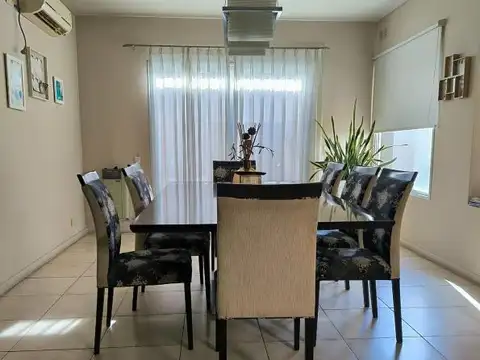 Casa en Venta en Maipu, USD 185.000