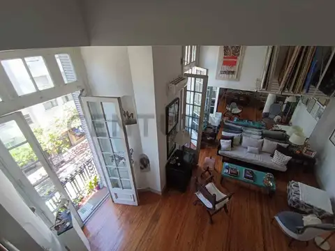 VENTA DEPARTAMENTO TRES AMBIENTES CON DEPENDENCIA Y ESTUDIO