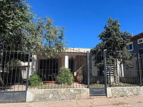 Casa a la venta en Bialet Masse. (C330)