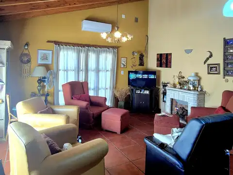 Casa en Alquiler en Rodeo de la Cruz, $ 1.300.000