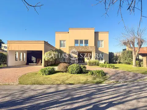 Casa en Venta en Los Puentes