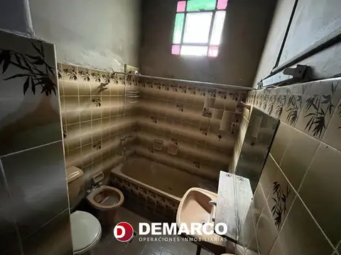 Depto Tipo Casa en Venta al Este