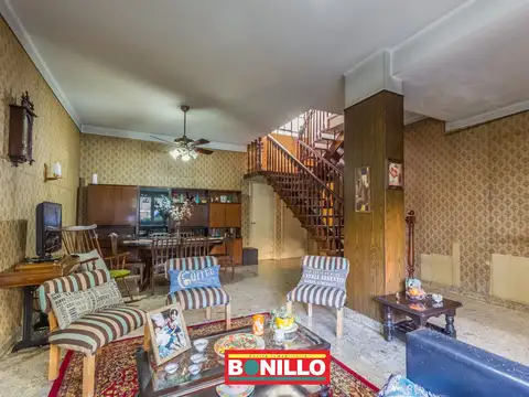 Casa 5 ambientes venta Villa Pueyrredón