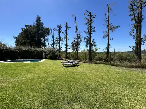 Casa 4 ambientes con 3 baños