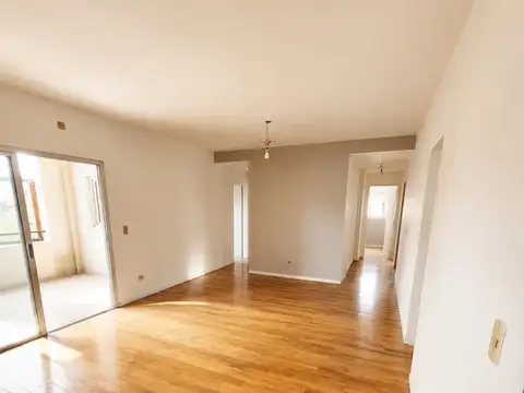 Departamento en Alquiler en Morón, $ 875.000