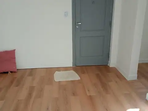 Caseros 300