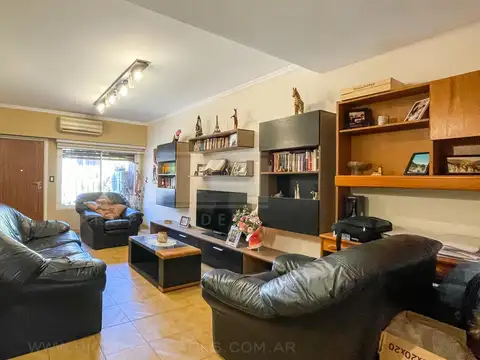 Depto Tipo Casa 4 ambientes con 1 baño