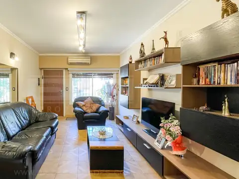Depto Tipo Casa en Venta en Olivos Maipu/Uzal, USD 275.000