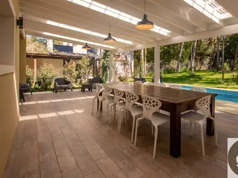 Amalfi – Mar de las Pampas - Casa 4 dorm. con pileta