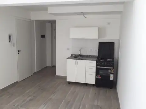 MONOAMBIENTE A ESTRENAR EN LOMAS ESTE, CERCA ESTACIÓN