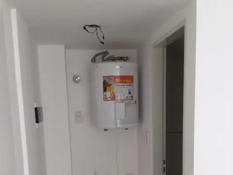 Pedernera 200, Piso 2