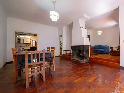 Casa en Venta en Carapachay, USD 240.000