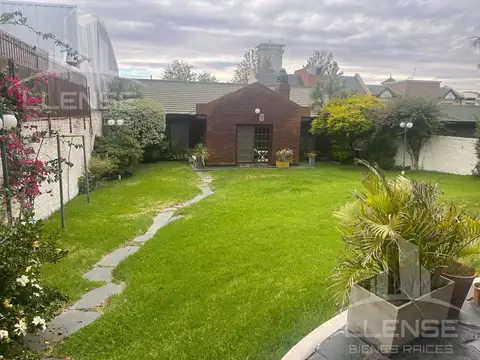 Casa en Venta en Quilmes, USD 420.000