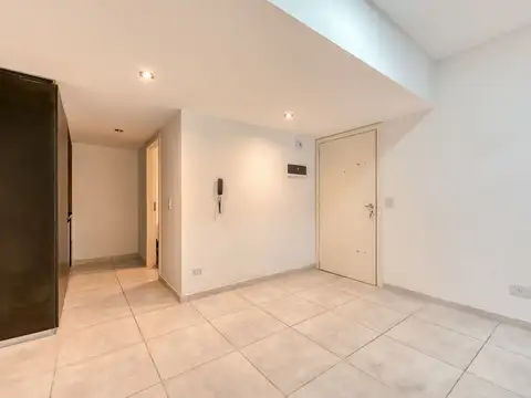 Oficina 3 ambientes con 1 baño